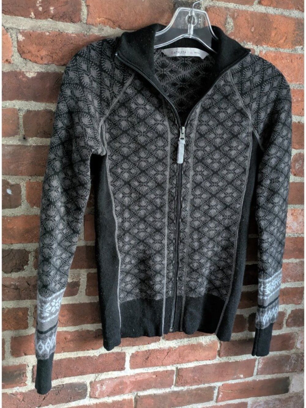 ATHLETA Zip Up Wool Sweater Jacket Black & Gray Skiing Outdoors Size XS